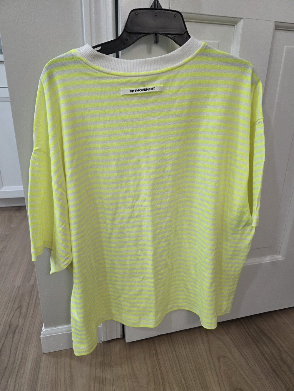 Free People Movement Stripe Tackle T-Shirt Boxy Tee Womens Medium Oversized - Picture 5 of 6